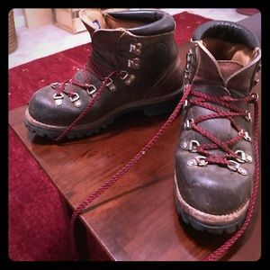 Vintage Vasque Mountaineering Boots